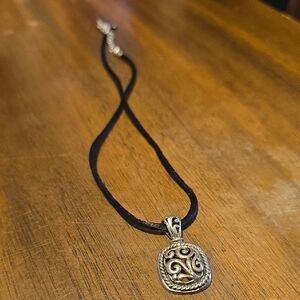Elegant Silver Pendant Necklace